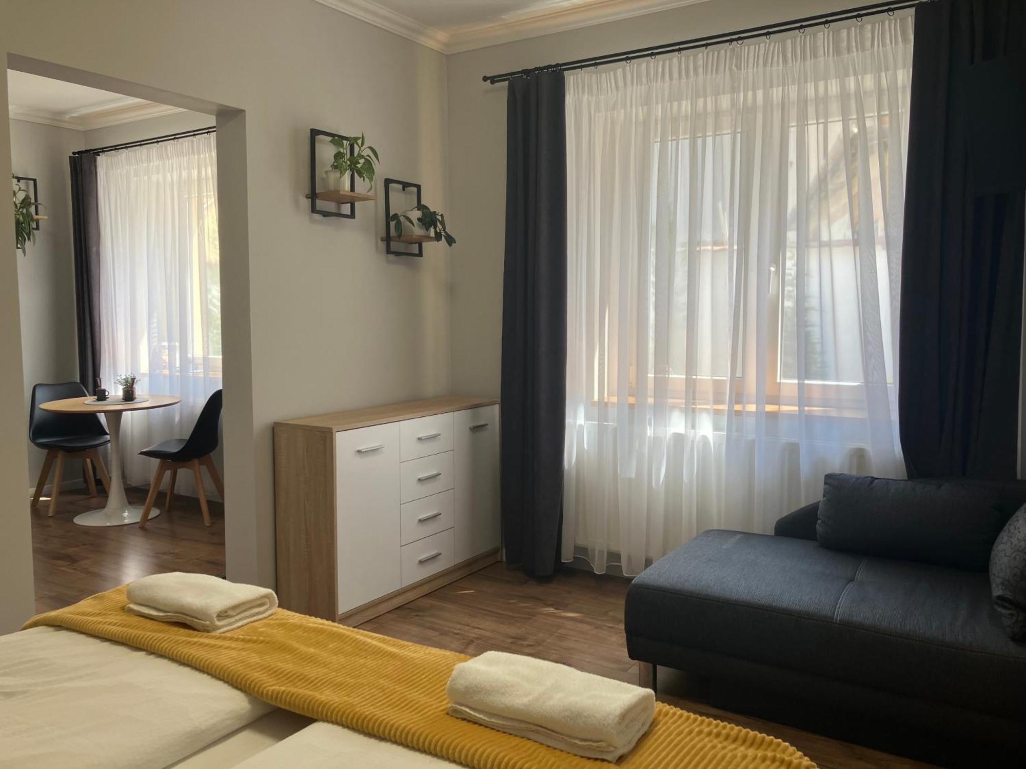 Illa Apartments Έγκερ Εξωτερικό φωτογραφία