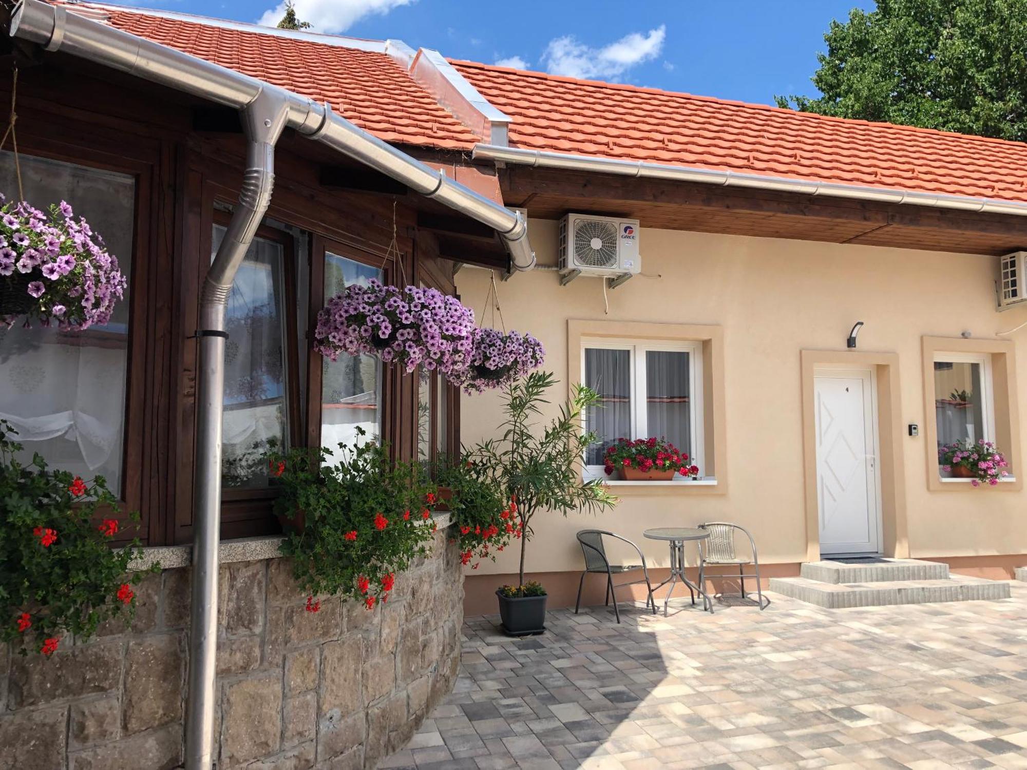 Illa Apartments Έγκερ Εξωτερικό φωτογραφία