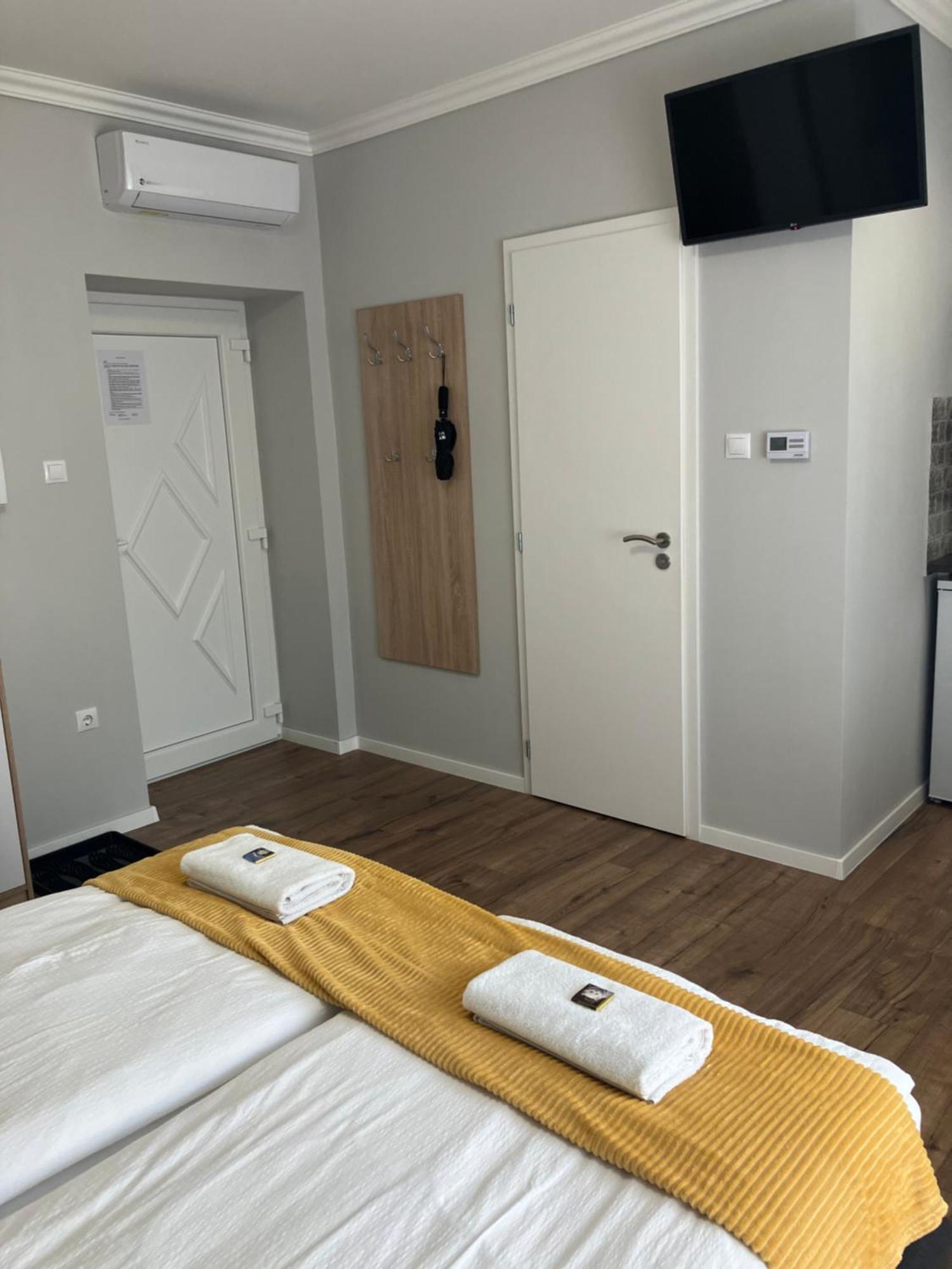 Illa Apartments Έγκερ Εξωτερικό φωτογραφία