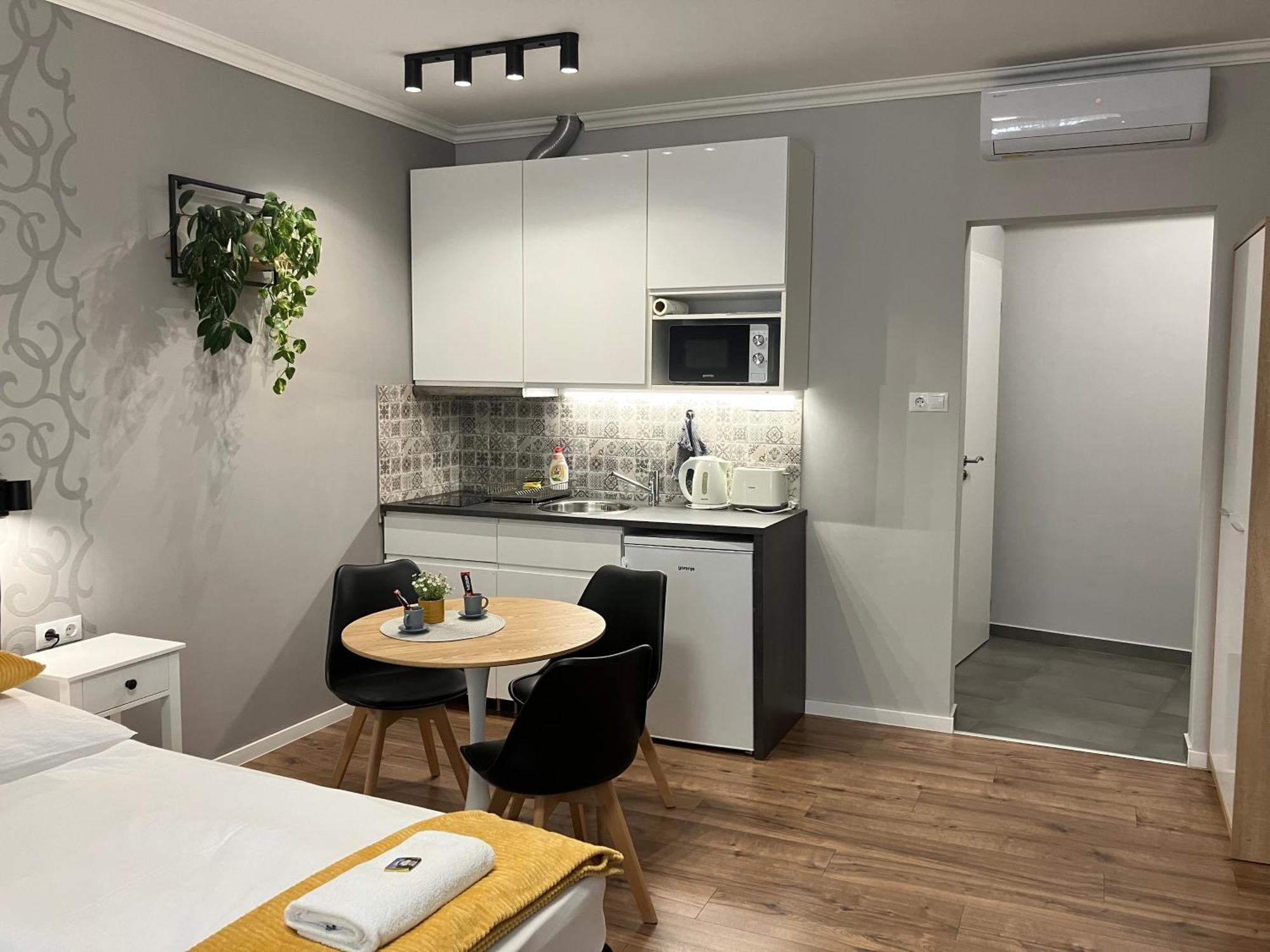 Illa Apartments Έγκερ Εξωτερικό φωτογραφία