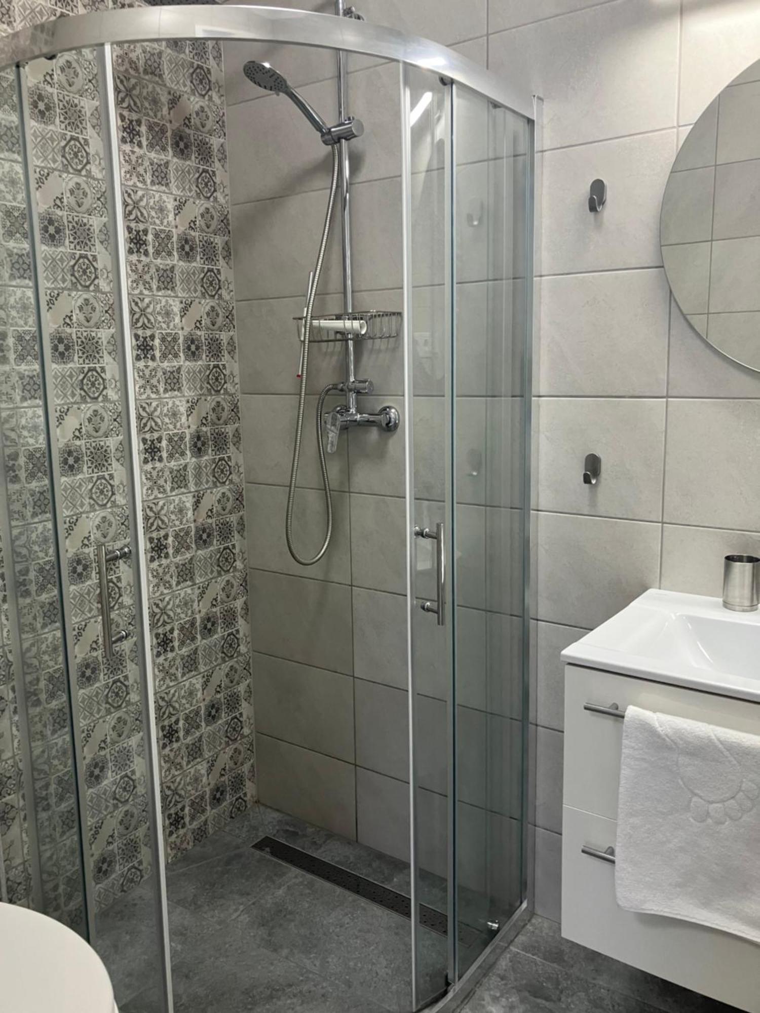 Illa Apartments Έγκερ Εξωτερικό φωτογραφία