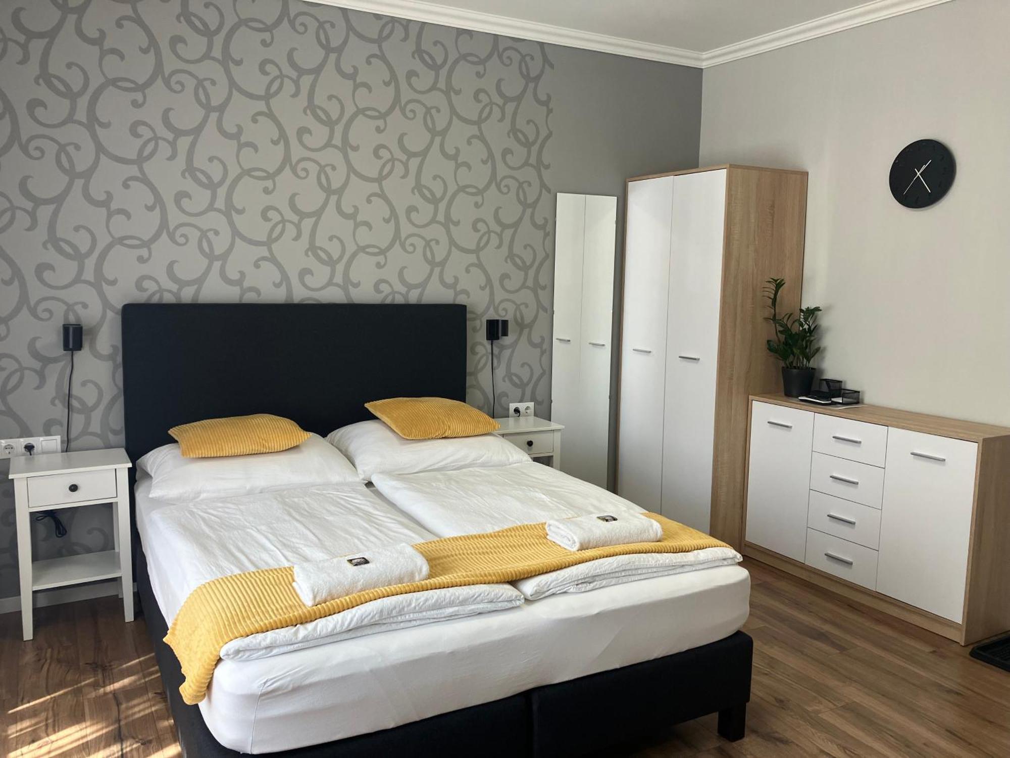 Illa Apartments Έγκερ Εξωτερικό φωτογραφία