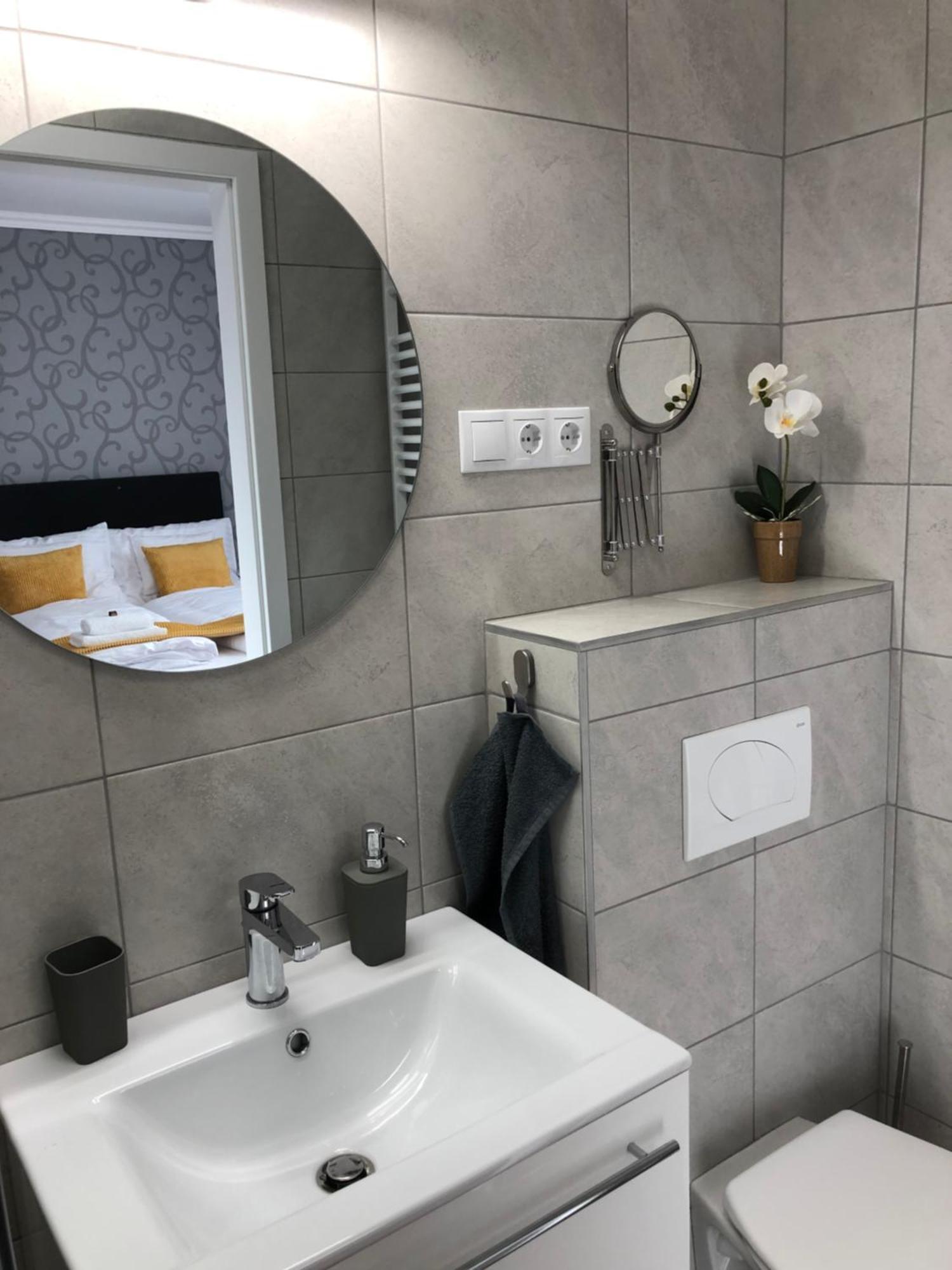 Illa Apartments Έγκερ Εξωτερικό φωτογραφία