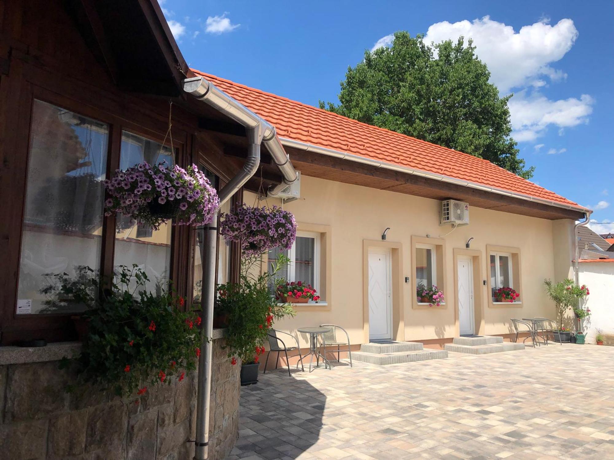 Illa Apartments Έγκερ Εξωτερικό φωτογραφία