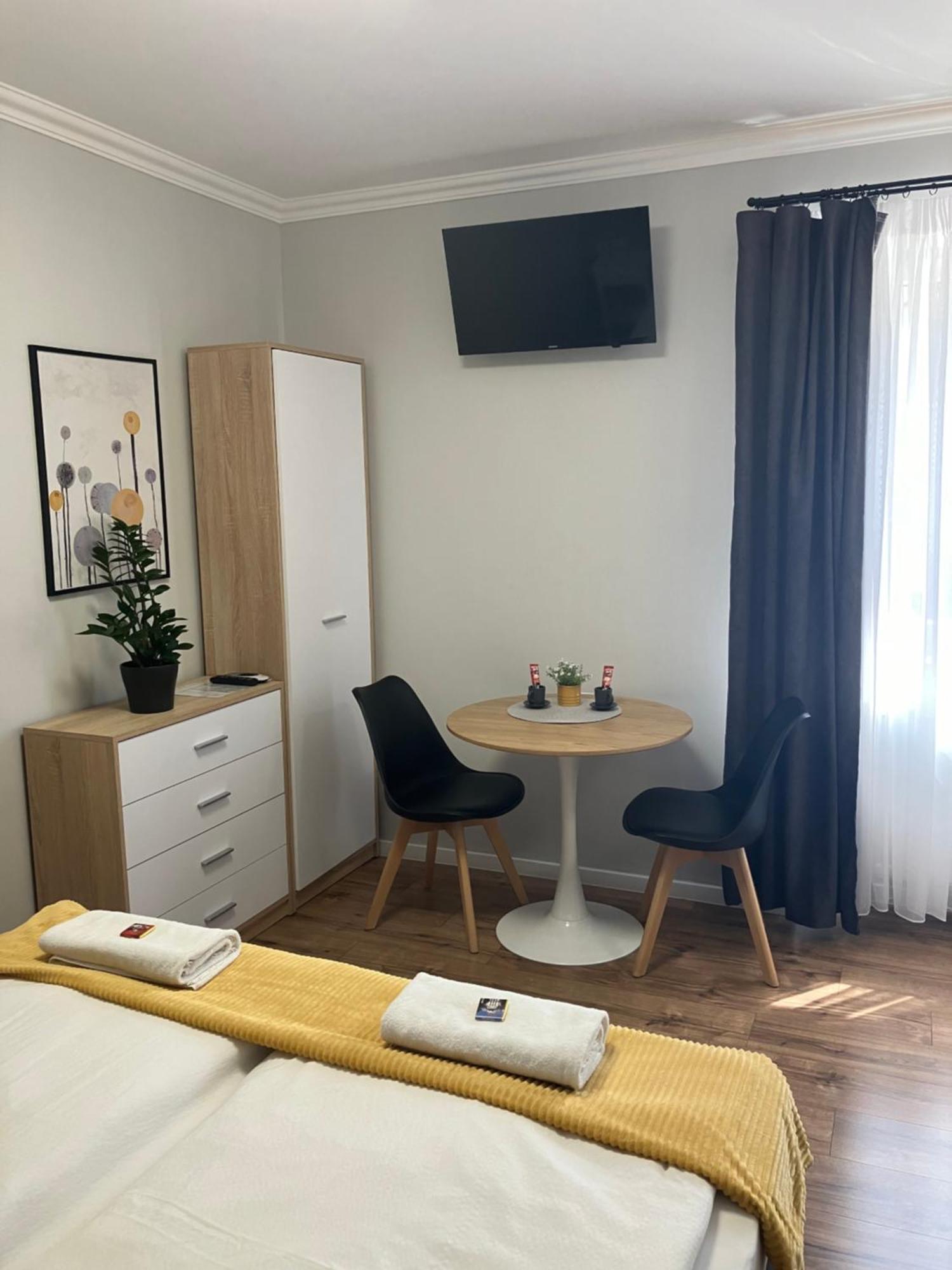 Illa Apartments Έγκερ Εξωτερικό φωτογραφία
