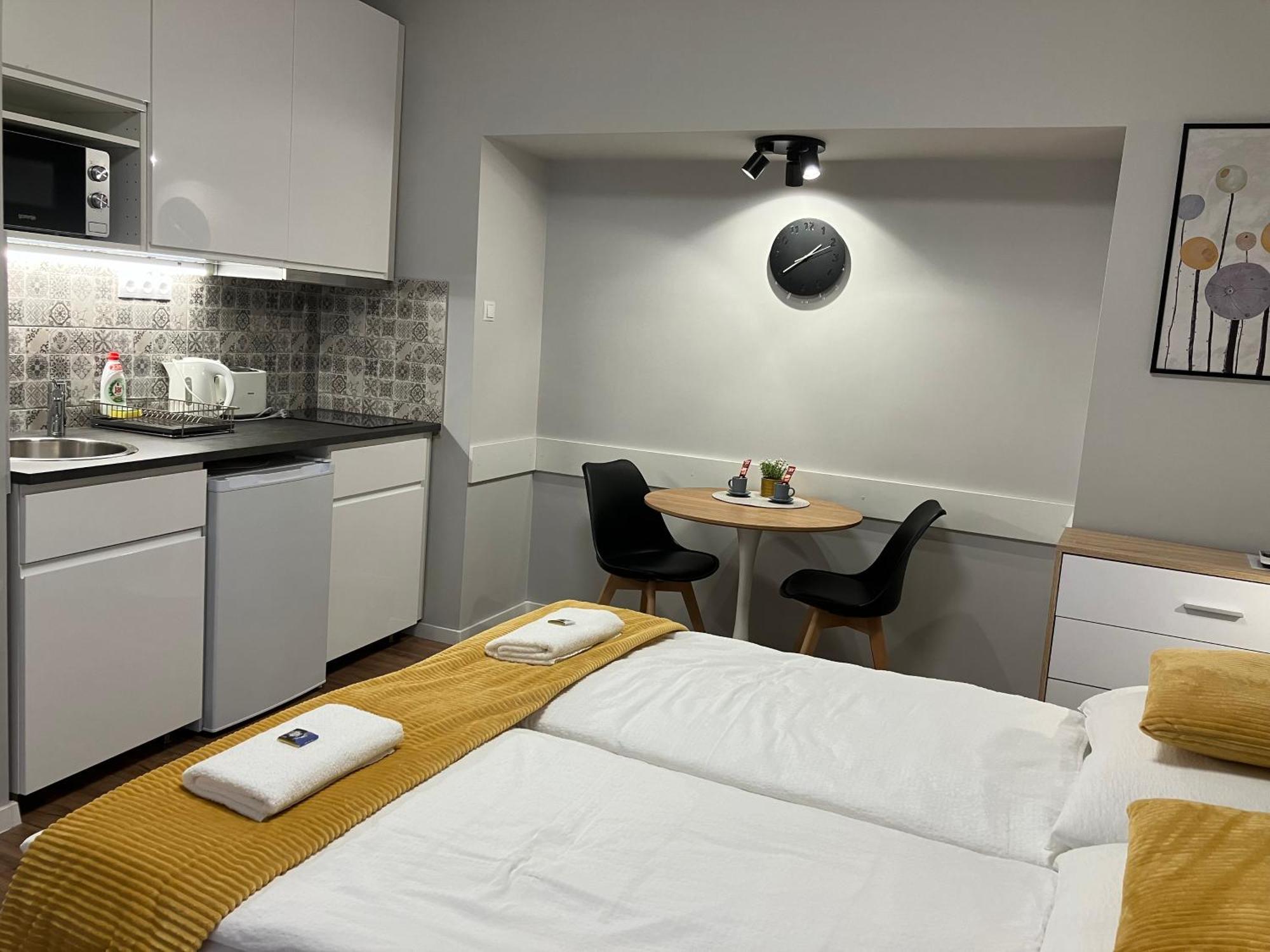 Illa Apartments Έγκερ Εξωτερικό φωτογραφία